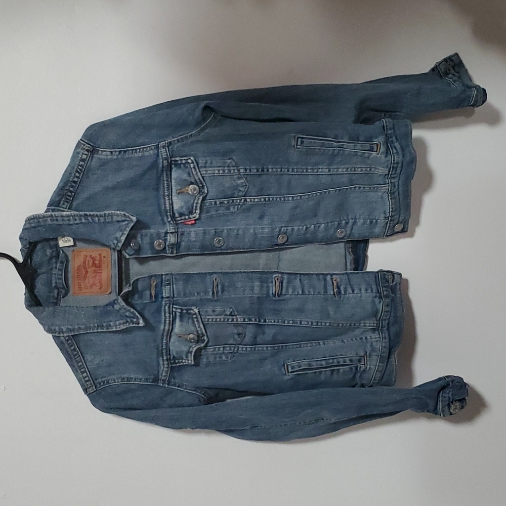 ♥️ 2/$25 Levi's Denim Jacket Sz M Women's